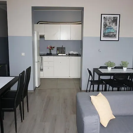 Apartments Plantin 3 Sleeping Rooms 2 Bathrooms. Antwerp Exterior photo