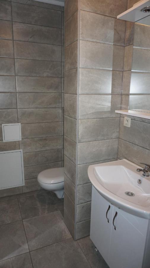 Plantin 3 Sleeping 2 Bathrooms. * Antwerpen